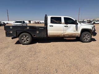 2019 GMC Sierra 3500HD - Exterior Side Passenger